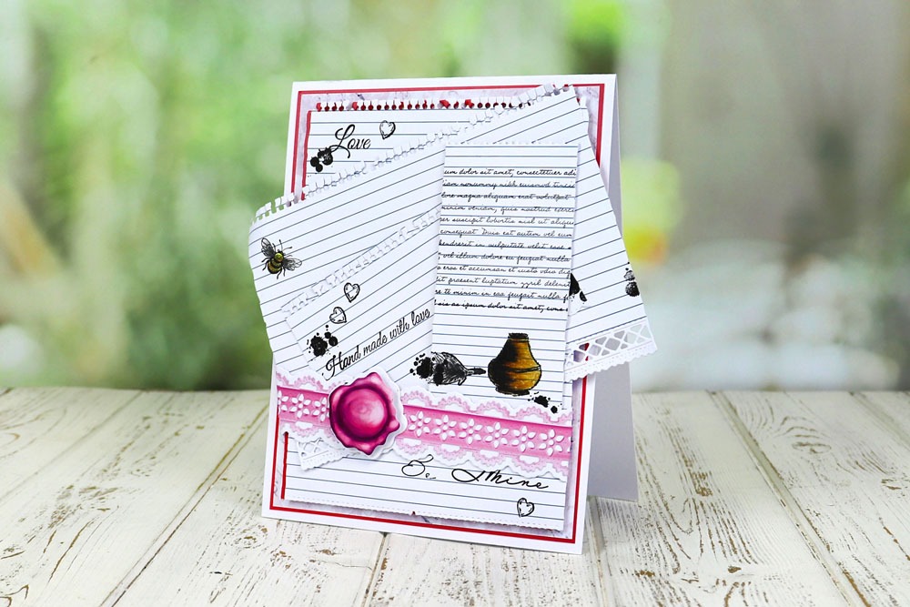 Sealed with a Kiss Die Set Tattered Lace