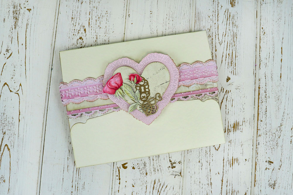 Sealed with a Kiss Die Set Tattered Lace